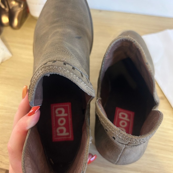 Pop Taupe Ankle Booties - Picture 3 of 8